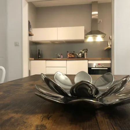 La Loge D'harcourt : Hypercentre Chic Et Moderne روان